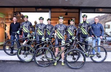 rhracing16_teamp_pres2